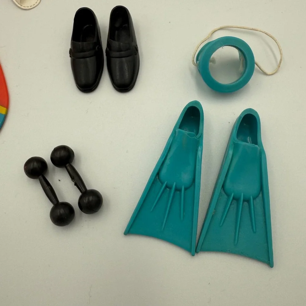 Vintage 1972 Mattel Barbie Ken‎ Brad Fashion Accessories Beach Beat #3384 HTF